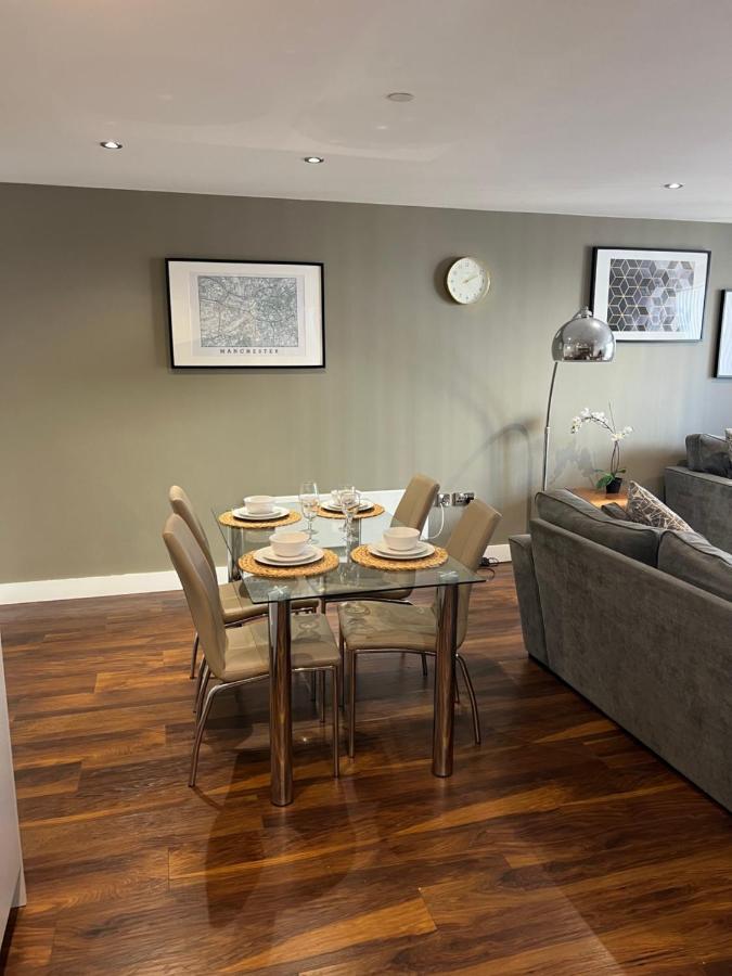 Stunning Manchester City Centre Apartment! Ideal For Small Groups Esterno foto